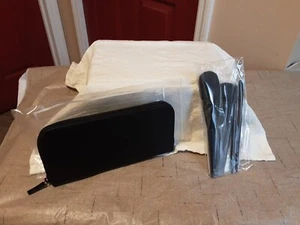 Mary Kay Essential Brush Collection Set: 5 Brushes & Bag - New - FREE SHIPPING - Picture 1 of 6