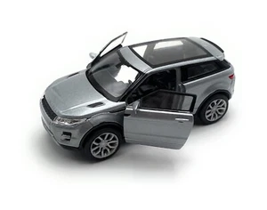 Modellino auto Range Rover Evoque 1:34-39 argento miniatura veicolo - Foto 1 di 4