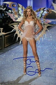 Toni Garrn signiert Mode Foto Orig. Signatur Autogramm Unterschrift signed (29 - Picture 1 of 2