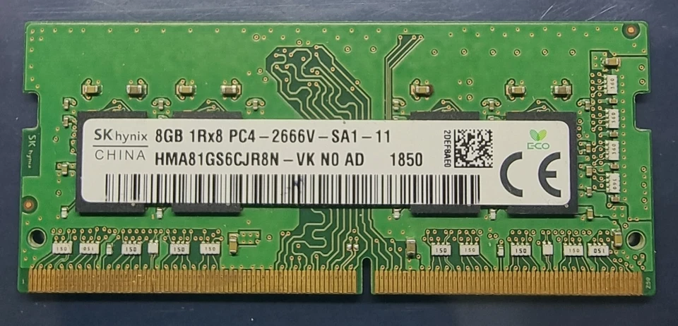 SK Hynix PC4-21300 PC4 2666 8GB 1X8GB DDR4 1RX8 2666MHz 260pin Laptop Memory - Image 1 of 1