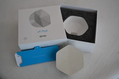 Xfinity xFi Pod Model XE2-SG WiFi Network Extender - Good Condition - Image 1 of 3
