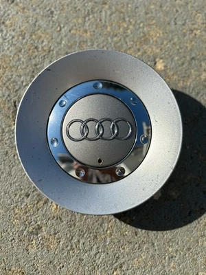 Tapacubos tapacubos de aluminio de 5 radios One 05-11 Audi A4 17” 8N0601165D Foto 1 de 4