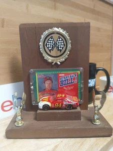NASCAR wooden trophy stand with a 1/64 diecast #94 McDonald's Bill Elliott Ford - Picture 1 of 10