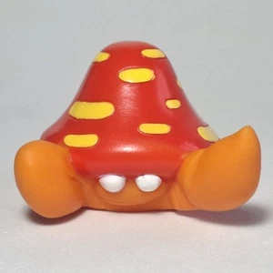 Parasect Finger Puppet Pokémon Kids PVC Mini Figure Nintendo Bandai 1998 - Picture 1 of 4