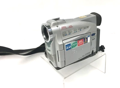 Canon ZR30MC Silver 2.5" LCD  200x Digital Zoom Camcorder - UNTESTED - AS-IS - Image 1 of 4