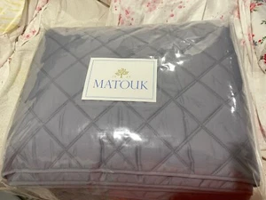 $590 Matouk Italy 1pc F/Q Quilt 600TC Percale Milano Color: Elephant - Picture 1 of 6
