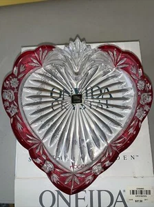 Oneida Southern Gardens Heart-Shaped Tray Lead Crystal NIB Ruby Glass Dish - Picture 1 of 6