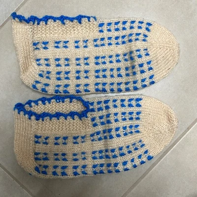 Bettschuhe, Hausschuhe, Schlappen, Selbstgestrickt, Gr. 36-38 - Bild 1 von 3