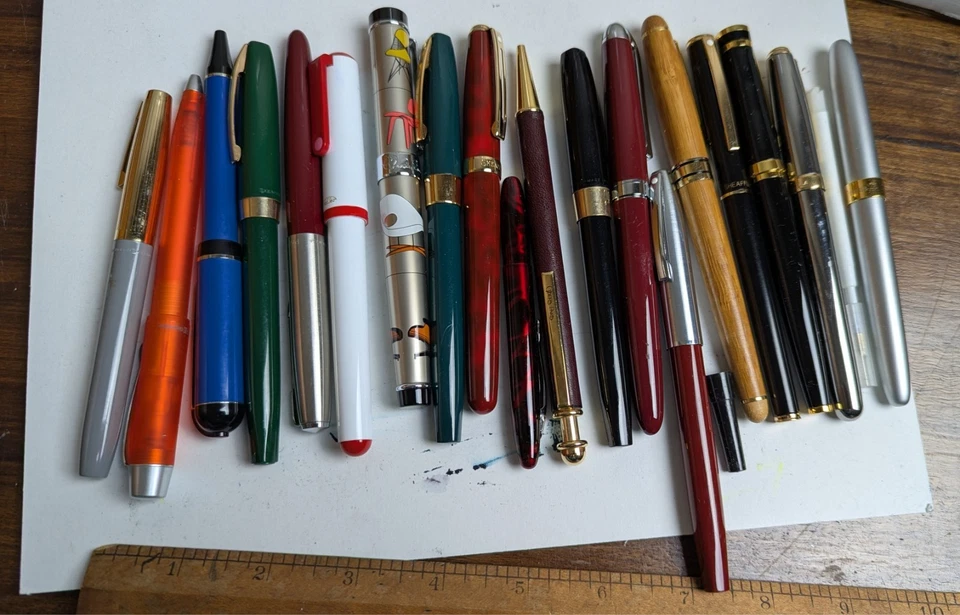 Lote de plumas estilográficas Sheaffer Sailor vintage (bd) Foto 1 de 1
