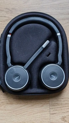 Jabra Evolve 75 UC Bluetooth-Kopfhörer - Schwarz (7599-838-109) - Bild 1 von 4