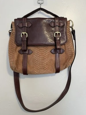Cynthia Vincent Anderson Two Tone Leather Messenger Style Crossbody Bag Foto 1 de 4