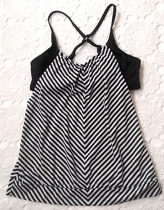 Athleta Tankini Bikini Swim Top Black White Stripe Chevron V Neck 34 B C Women - Picture 1 of 8