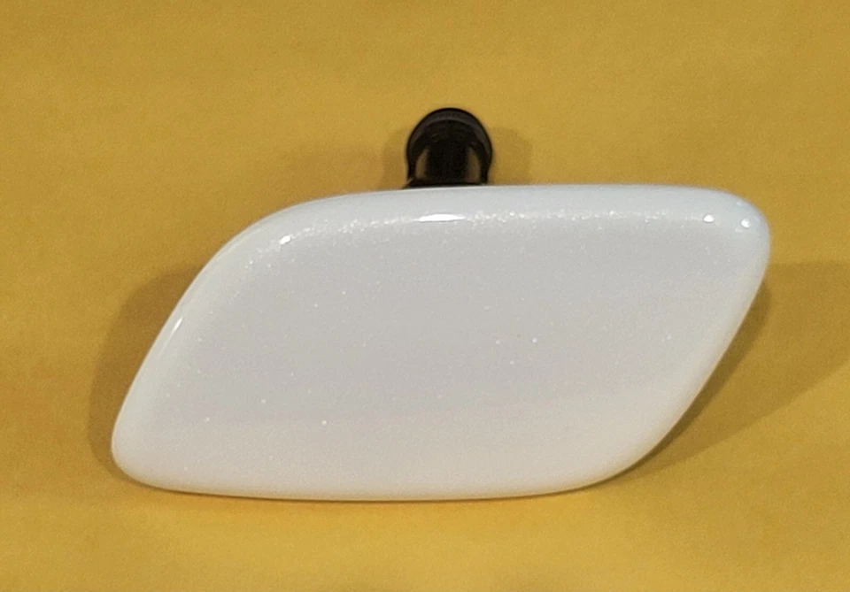 02-05 LEXUS SC430 БЕЛЫЙ ЛЕВАЯ ПЕРЕДНЯЯ ФАРА ОМЫВАТЕЛЬ СОПЛО КРЫШКА 2003 2004 2005 - Изображение 1 из 1