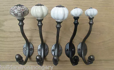 IRONMONGERY WORLD Antiguo Abrigo de Hierro Ganchos De Colección Retro Rústico Malo Chic Puerta Ropa de Pared Gancho