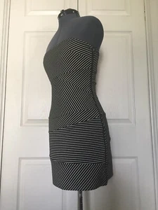 Banana Republic Sexy Strapless Zip Asymmetric Stripe Party Bodycon Dress Size 4 - Picture 1 of 9
