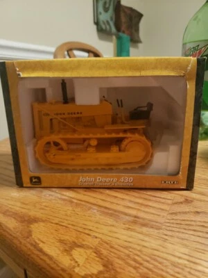 Ertl John Deere 430 Crawler Tractor-DieCast-Yellow-In Box RubberTrack 1:16 - Image 1 of 4