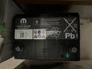 BATTERIA AUTO 60Ah 600A MOPAR START & STOP ORIGINALE FIAT ALFA ROMEO LANCIA JEEP - Foto 1 di 1