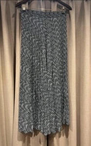 Zara Maxi Pleated Monochrome Herringbone Patterned Skirt Size Small - Picture 1 of 6