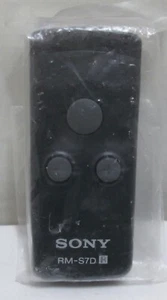 New Genuine Sony RM-S7D Wireless Remote for Sony DSC-D770 - Picture 1 of 2