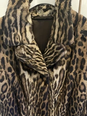 Ozelot Kurzmantel Pelz Adrian  Massanfertigung mit Rechnung und Nachweis - Bild 1 von 4