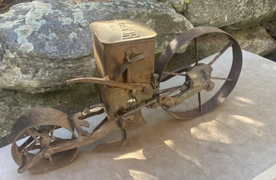 Vintage Planet Jr/No 4 Seeder   " working condition" - Image 1 of 4