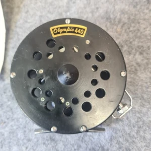 Olympic Model 440 Vintage Fly Fishing Reel Made In Japan - Foto 1 di 4