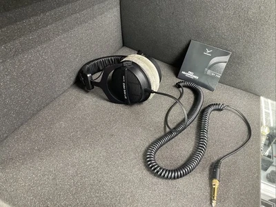 Beyerdynamic DT 990 Pro 250 Ohm Over-Ear Studio Headphones - Image 1 of 4