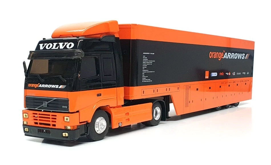 Eligor 1/43 Scale 111841 - Volvo F1 Transporter Truck Arrows 2000 - Orange/Black - Image 1 of 4