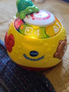 VTech Wiggle and Crawl Ball - Picture 1 of 3