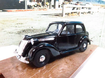 Brumm 1:43 Diecast 1949-53 1100 e Berlina r65 Diecast Car NEW IN THE BOX - Image 1 of 3