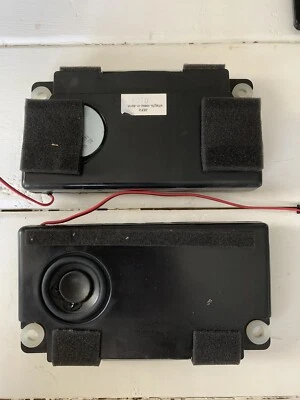 Insignia NS-50D550NA15 RevA Speakers V1T90170 - Image 1 of 3