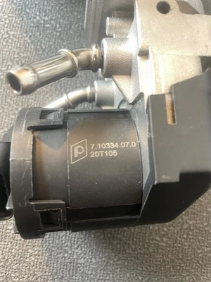 Válvula Pierburg EGR para BMW 11717810871 Foto 1 de 4