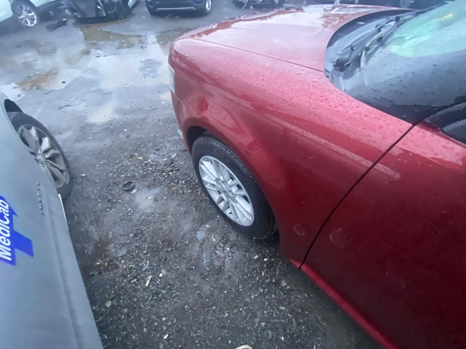 Used Front Left Fender fits: 2014 Ford Flex Front Left Grade A Foto 1 de 4