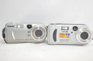 (PArts/As Is) Mixed Lot of 2 Sony Cyber-shot DSC-P92 and DSC-P71 - Picture 1 of 6