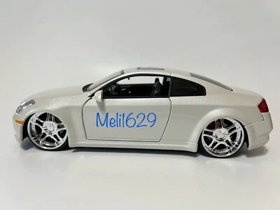 JADA DUB CITY 1/24 2003 INFINITI G35 blanco perla (Cartelli Grazia) Foto 1 de 4