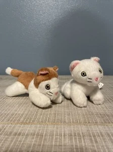 2 American Girl AG Puppe Rebecca's Kätzchen Katzen Haustiere Set - Bild 1 von 4