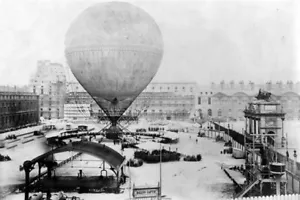 Henri Giffard GRAND BALLOON BEFORE ASCENT 1878 vintage art poster Paris 20x30 - Picture 1 of 1