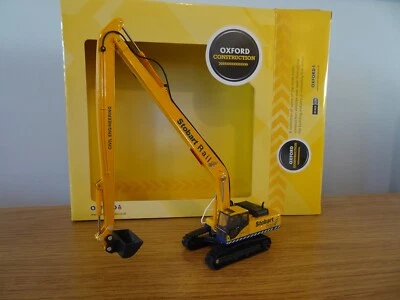 EXCAVADORA EXCAVADORA OXFORD EDDIE STOBART RAIL KOMATSU PC340 MODELO 76KOM002 1:76 Foto 1 de 4