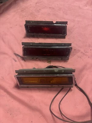 Juego de 3 marcadores laterales de carrocería 70 Chrysler 300 Newport C Mopar Foto 1 de 4