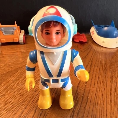 VINTAGE 1968 ELDON BILLY BLASTOFF BRINQUEDOS DE BATEDOR ESPACIAL MENINO ASTRONAUTA VEÍCULOS ESPACIAIS - Imagem 1 de 4