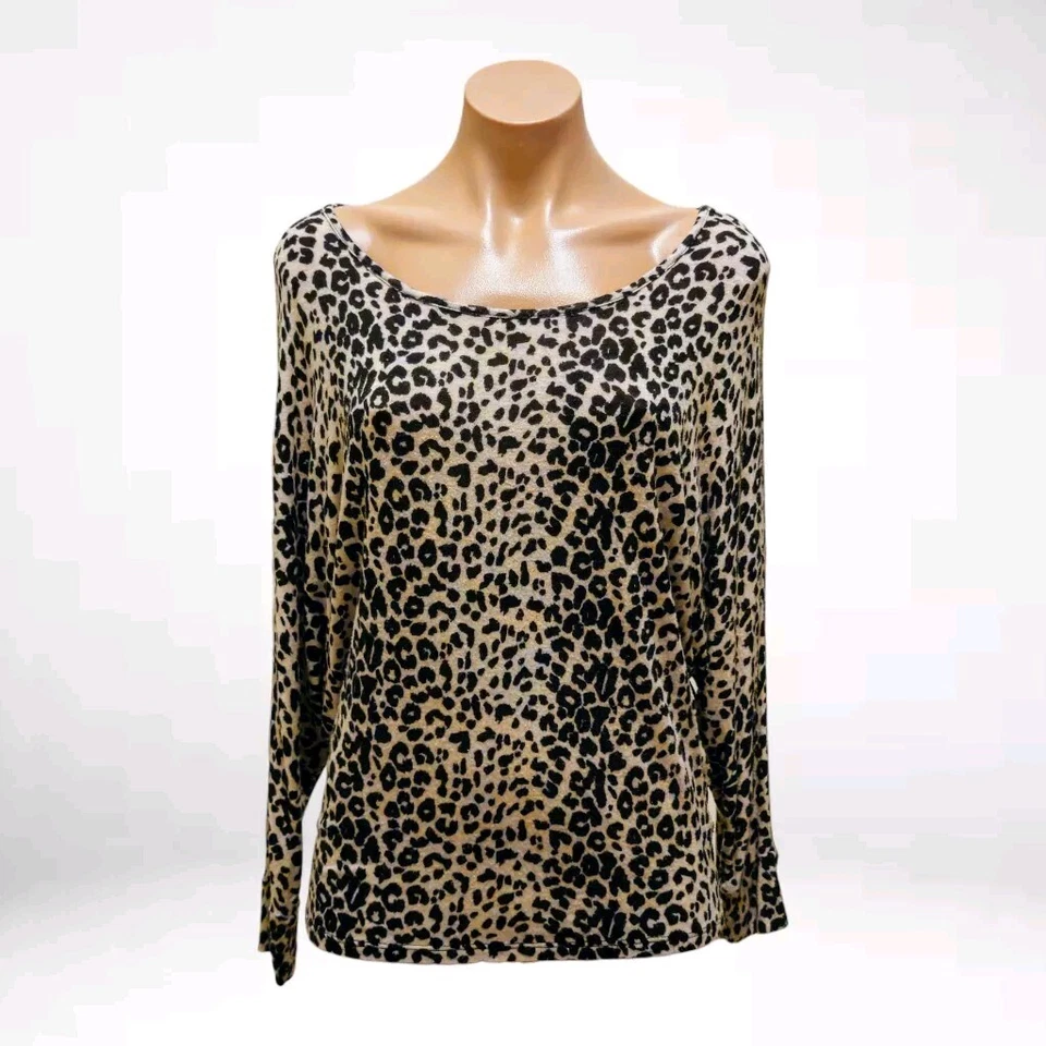 Y2k Charlotte Russe Womens Medium Blouse Leopard/Animal Print Bat Wing Top - Image 1 of 4
