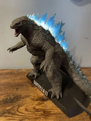 UA Monsters Megahouse Godzilla 2019 Statue Light & Sound Effects - Image 1 of 4