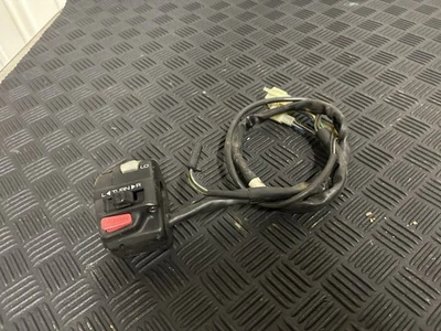 Interruptor de manillar izquierdo Yamaha TDM 850 1992 usado 4DT-83973-00-00 Foto 1 de 4