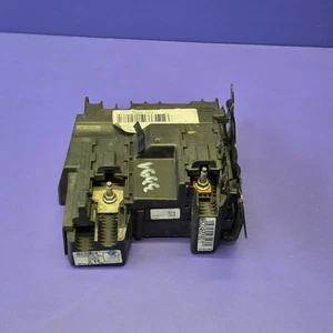 PEUGEOT CITROEN Módulo caja de fusibles 9822465180 - Foto 1 di 4