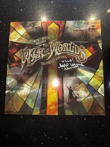 War of The Worlds Spirit Of Man - Jeff Wayne signiertes Programm und VIP Geschenkbox - Bild 1 von 6