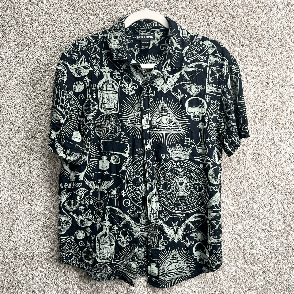 Hot Topic Shirt Men’s S Cosmic Tarot Occult All Over Print Black Short Sleeve - Image 1 of 4