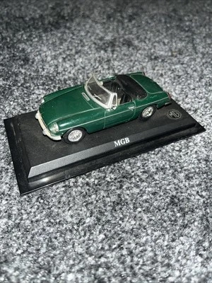 1:76 Oxford Diecast MGB British Racing Green 76MGB003 - New - Image 1 of 4