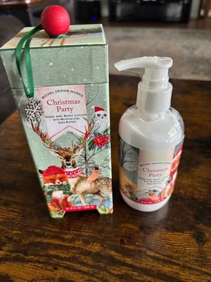 Michel Design Works manteca de karité loción para manos y cuerpo fiesta de Navidad caja de regalo de 8 oz Foto 1 de 2