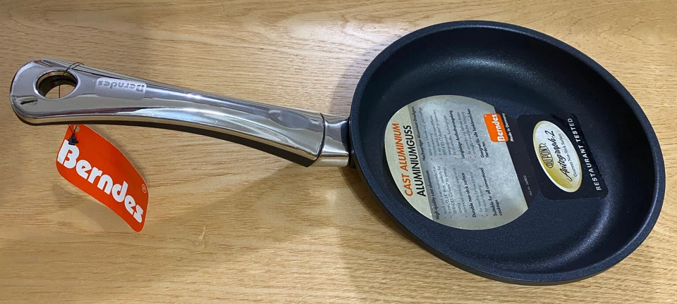 BERNDES Germany PADELLA ANTIADERENTE da 20 cm Art. 095271 - Immagine 1 di 4