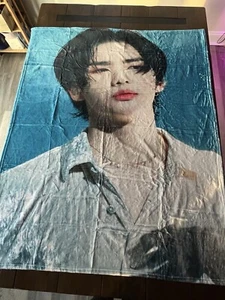 "Super weiche streunende Kinder Hyunjin Decke für Bett Couch Kuscheln 50""x 40"" - Bild 1 von 6